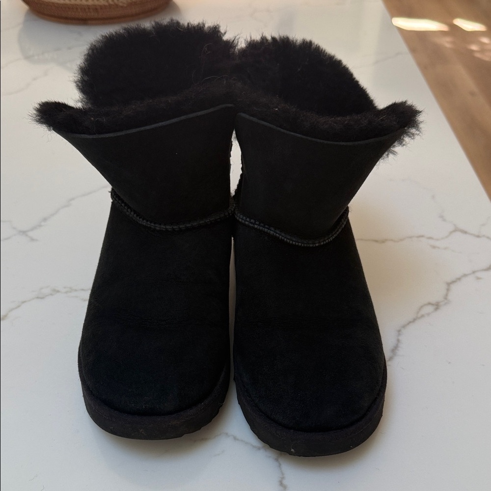 UGG WOMEN'S KOOLABURRA BY UGG ULTRA MINI Boot , black